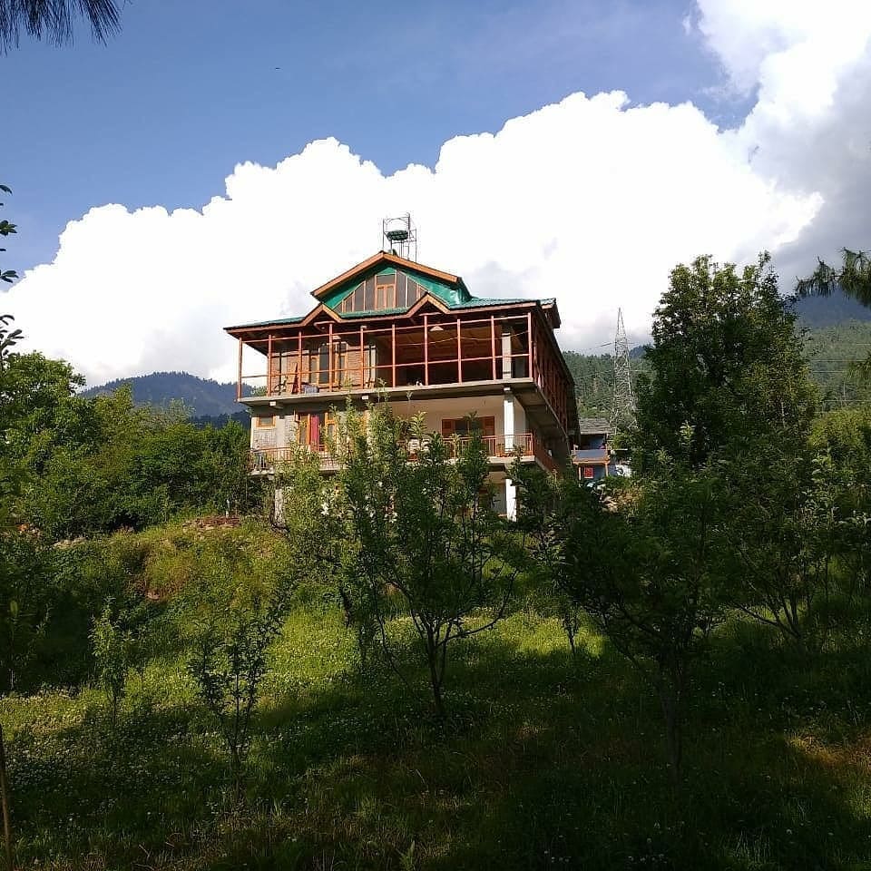 Serenity Guest House, Naggar, Himachal Pradesh