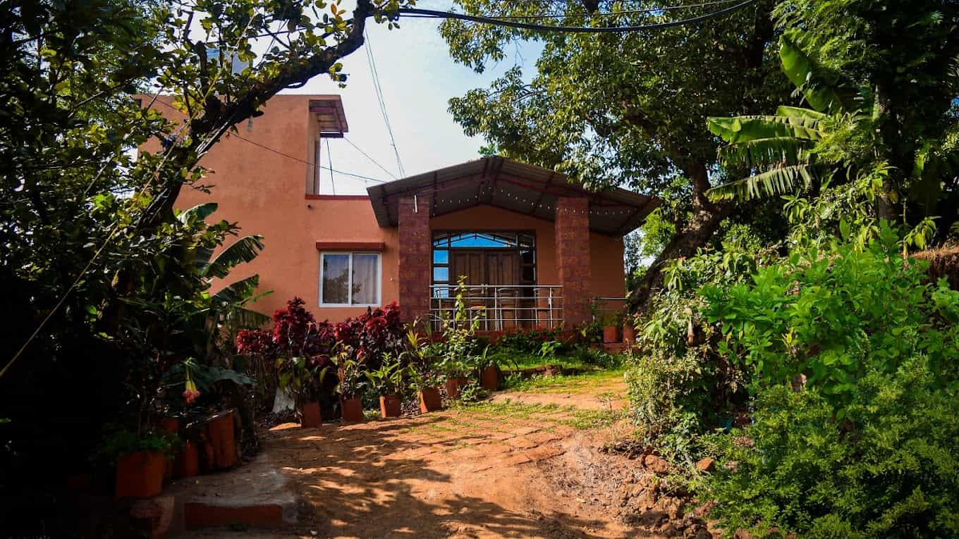 Orchard Retreat Villa, Mahabaleshwar Maharashtra | video