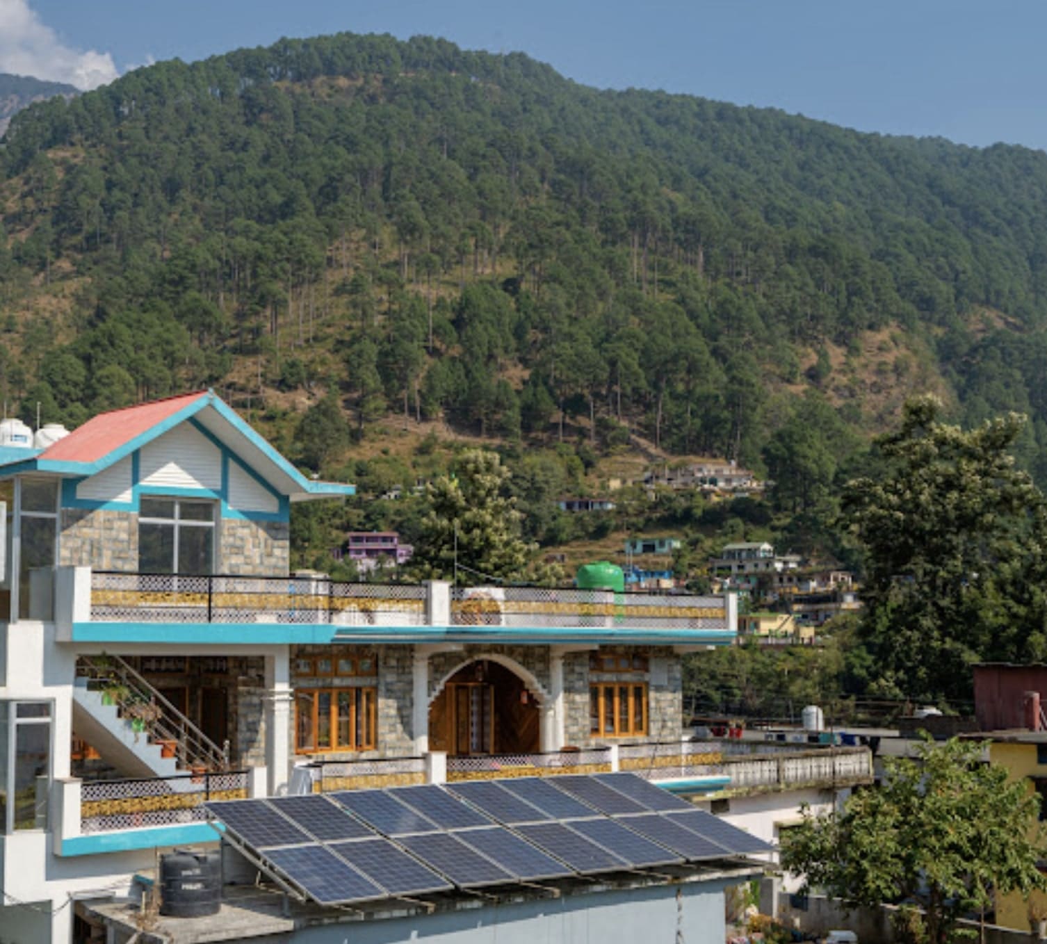 Misty Abode, Uttarkashi Uttarakhand | video
