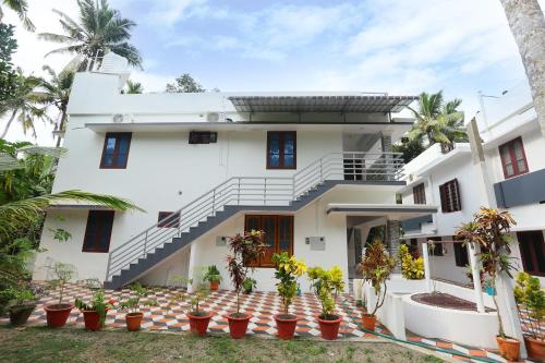 Hibiscus cottage-image-2