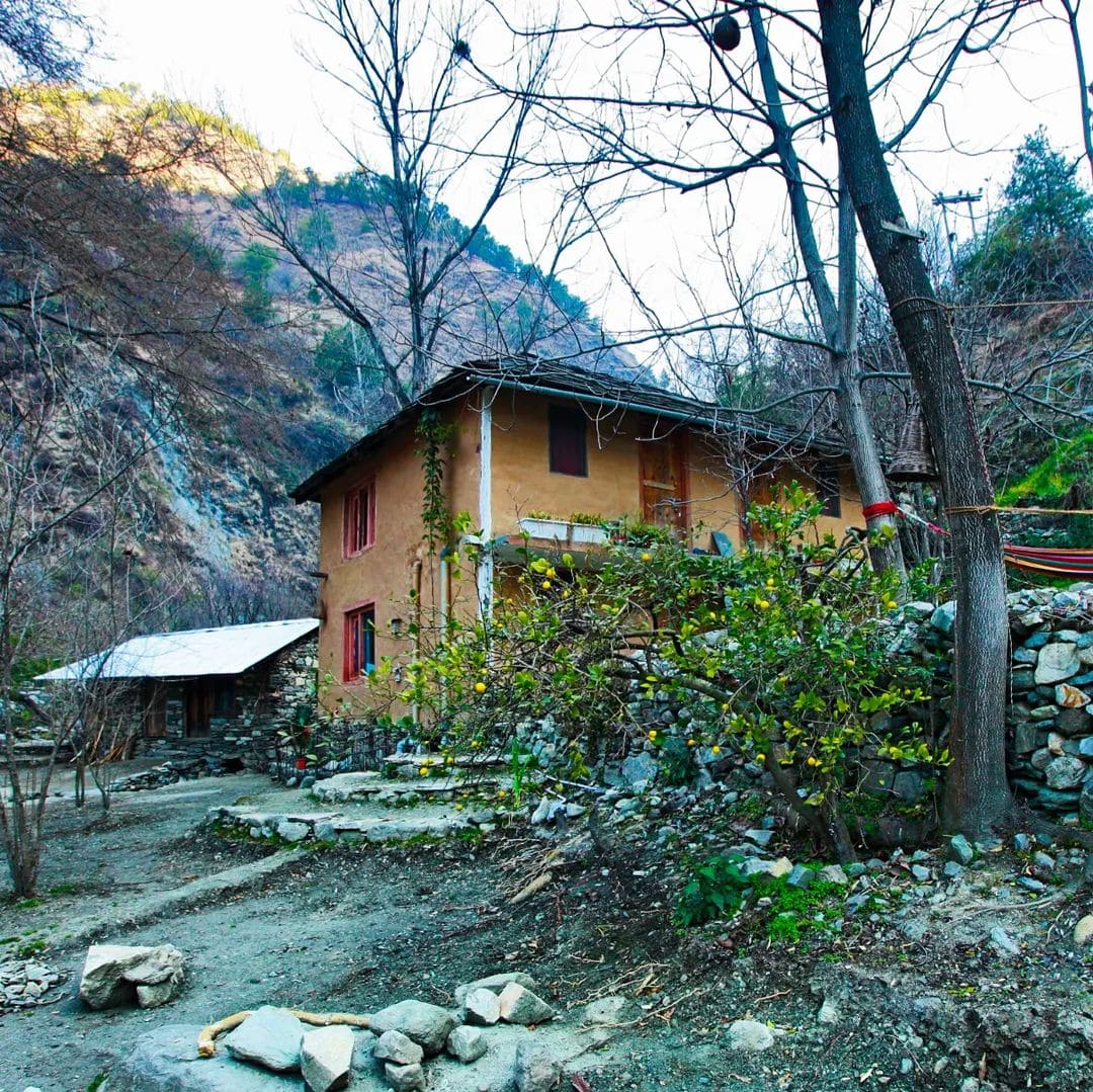 Rustic Revival Cottage, Banjar Himachal Pradesh | video
